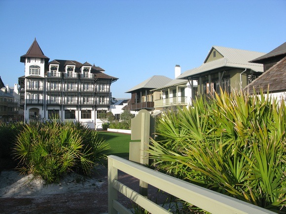 one of the (slightly over) fabricated and manicured 30A neighbourhoods