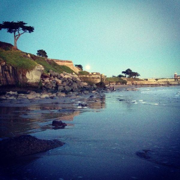 west cliff of California; photo by Melanie Cobb, couchsurfing