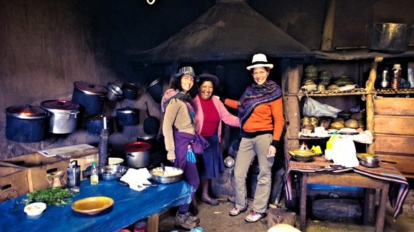 Hanging out with Dona Natividad, our Quechua Mama in her kitchen