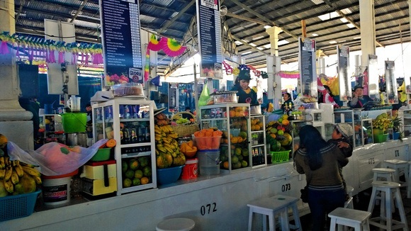 fruit juice market in Cusco Peru 