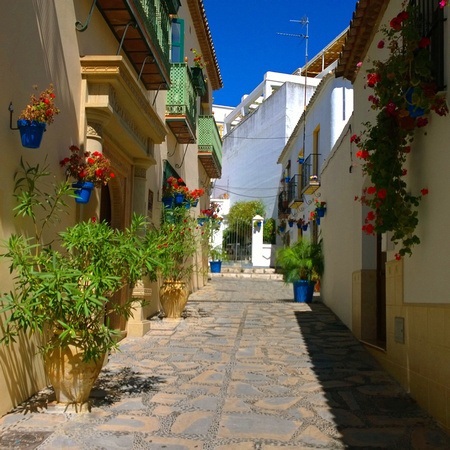 Estepona, with blue flower pots