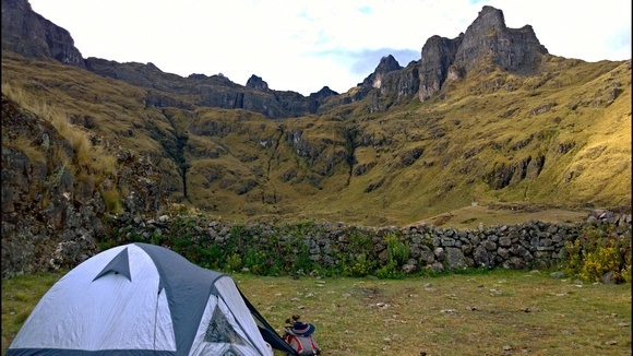 camping below Mount Pitusiray