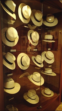 different styles of panama hats