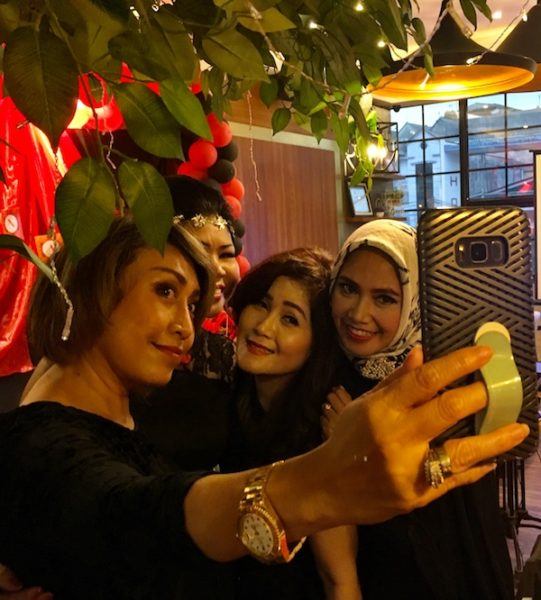 selfie extravaganza in Jakarta