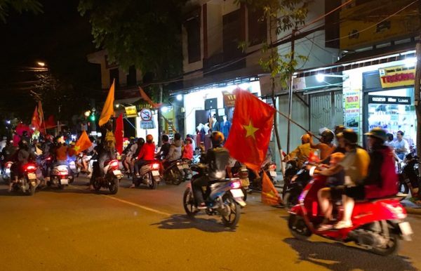 Vietnam flag on bikes