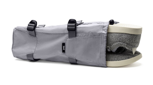 Knack compressible shoe bags are a multifunctional and space-saving packing tool 