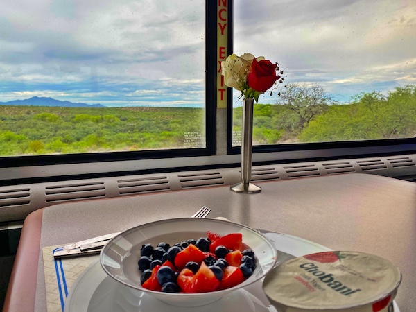 Breakfast on Amtrak Sunset Limited Train
